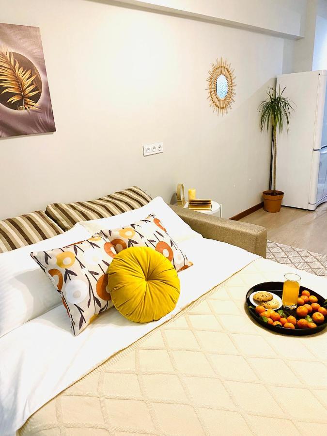 Like Home Apartments&Rooms 알마티 외부 사진