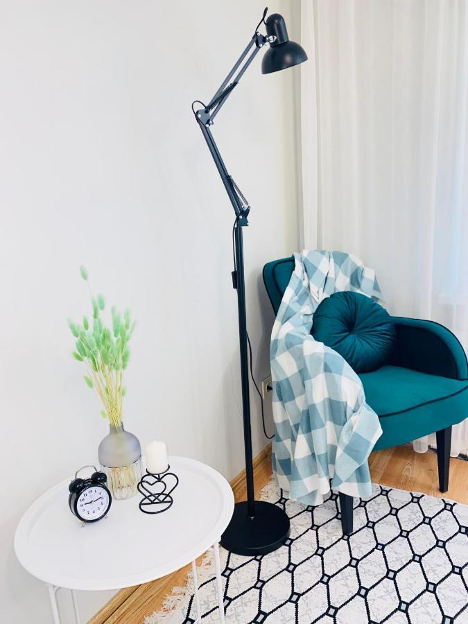 Like Home Apartments&Rooms 알마티 외부 사진